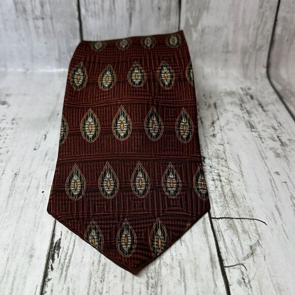 Etienne Aigner 100% Silk Made in USA Tie Necktie - Picture 1 of 5